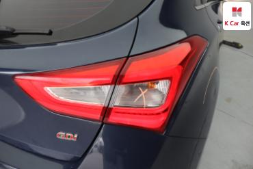 2016 - hyundai i30