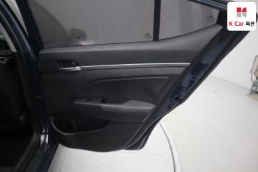 2016 - hyundai avante