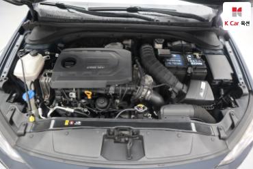 2016 - hyundai avante