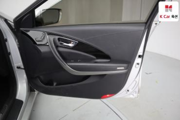 2011 - hyundai grandeur