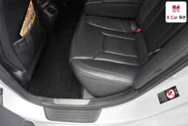 2011 - hyundai grandeur