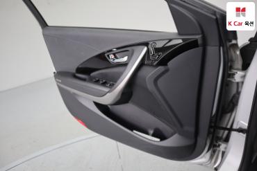 2011 - hyundai grandeur