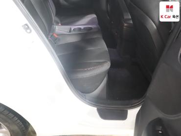 2012 - hyundai veloster
