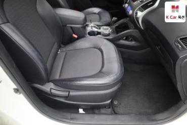2010 - hyundai tucson