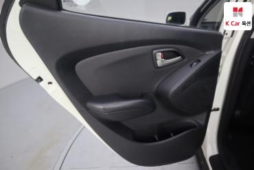 2010 - hyundai tucson