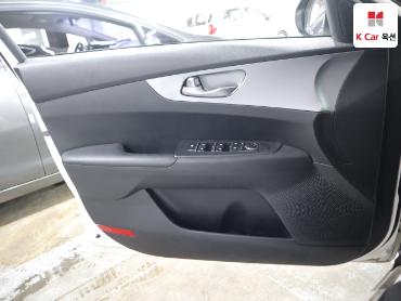 2022 - kia k3