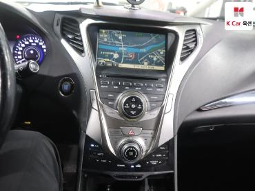 2012 - hyundai grandeur