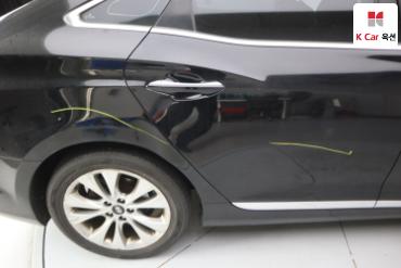 2011 - hyundai grandeur