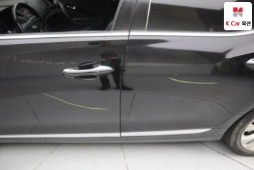 2011 - hyundai grandeur