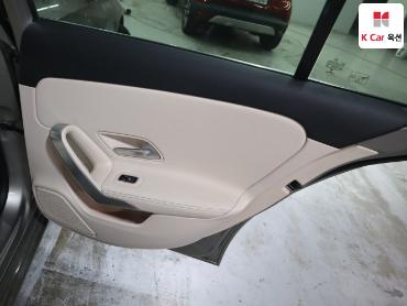 2020 - mercedes-benz a220
