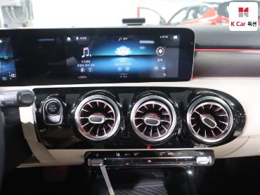 2020 - mercedes-benz a220