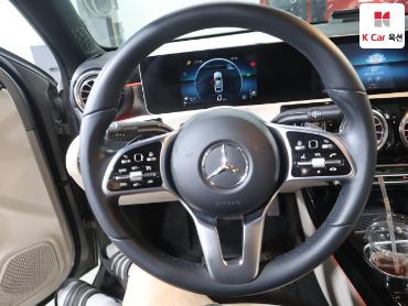 2020 - mercedes-benz a220