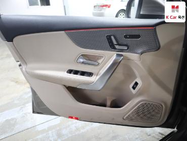2020 - mercedes-benz a220