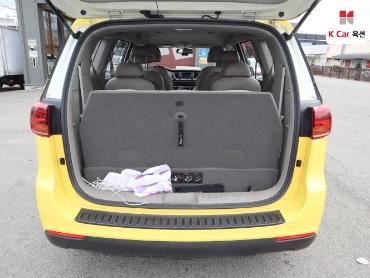 2019 - kia carnival