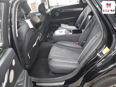 2023 - genesis g80