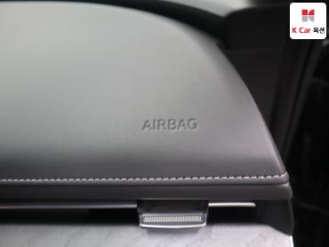 2023 - genesis g80