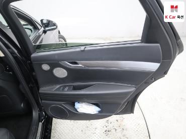 2023 - genesis g80