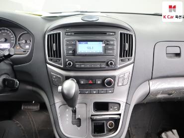 هيونداي Grand Starex 2021 — صورة 12