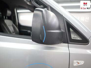 هيونداي Grand Starex 2021 — صورة 40