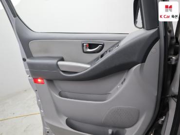 هيونداي Grand Starex 2021 — صورة 14