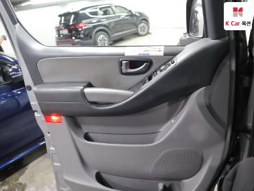 2021 - hyundai grand starex