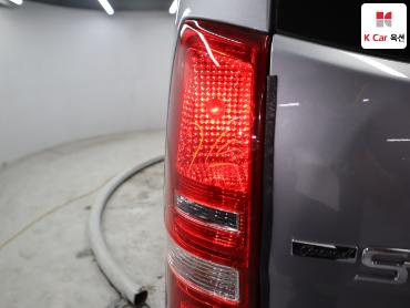 2021 - hyundai grand starex