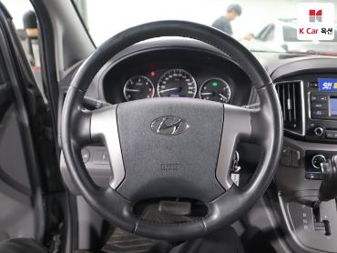 2021 - hyundai grand starex