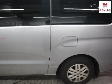 2021 - hyundai grand starex
