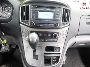 2021 - hyundai grand starex