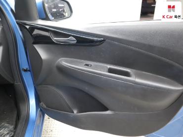2016 - chevrolet spark