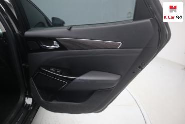 2020 - kia k7