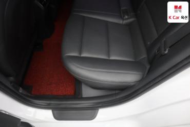 2017 - hyundai avante