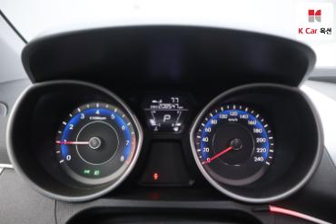 2014 - hyundai avante