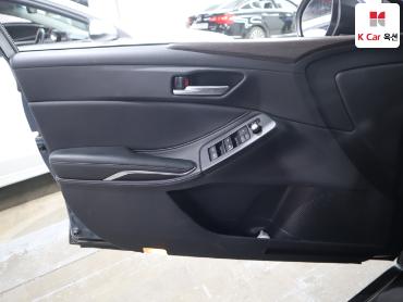2019 - toyota avalon