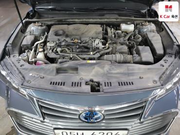 2019 - toyota avalon