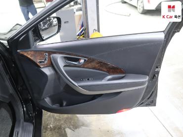 2015 - hyundai aslan