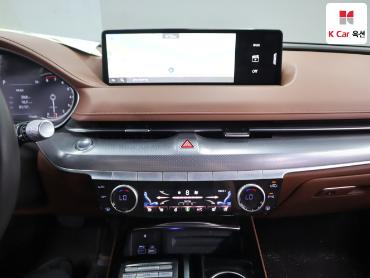 جينيسيس G80 2021 — صورة 12