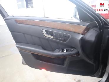 2012 - mercedes-benz e300
