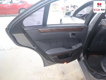 2012 - mercedes-benz e300