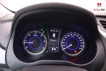 2016 - hyundai grandeur