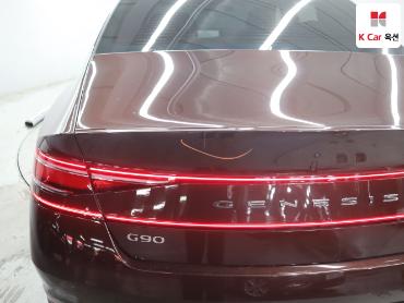 جينيسيس G90 2022 — صورة 41