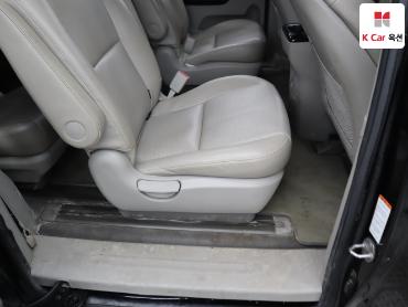 2019 - kia carnival