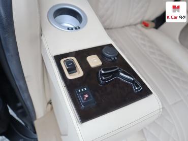 2020 - kia carnival
