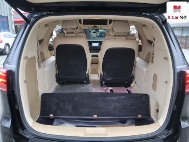 2020 - kia carnival