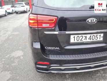 2020 - kia carnival