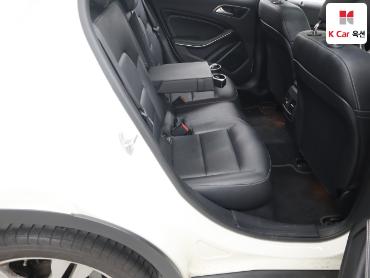 2017 - mercedes-benz gla200