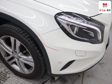 2017 - mercedes-benz gla200
