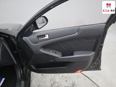 2012 - kia k7