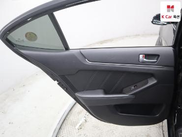 2012 - kia k7