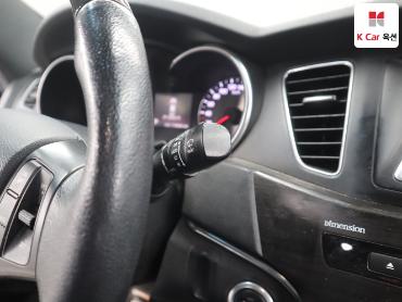 2012 - kia k7